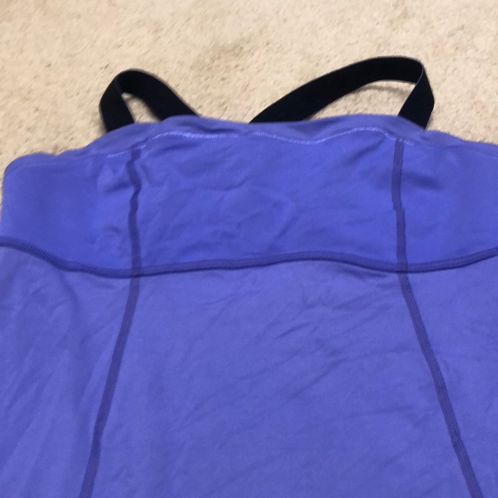 Lululemon tank top built in bra